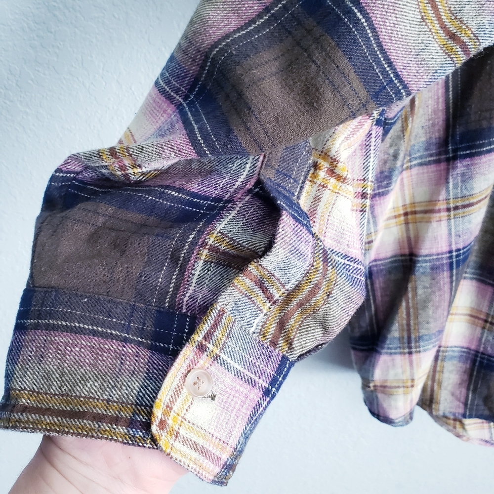 Old Navy Long-Sleeve Plaid Flannel Boyfriend Tunic Shirt - Picture 3 of 6
